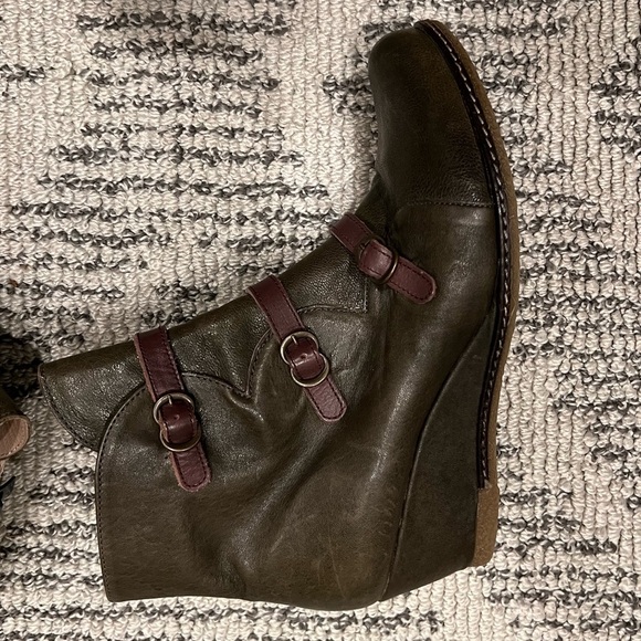 NWOT Eric Michael Lena leather Mystical Fairy core Boho booties - Picture 13 of 16